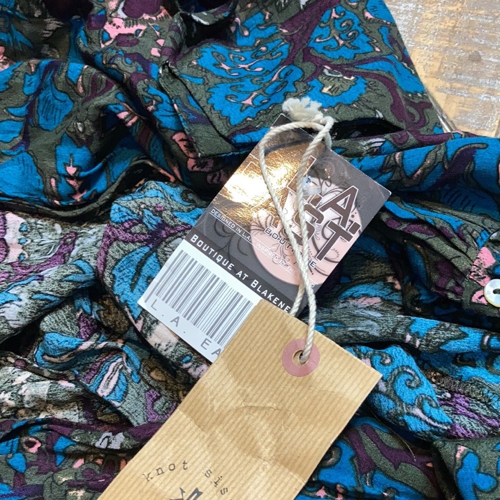 Knot Sisters NWT Morrison Kimono Dress. X-small. - Picture 3 of 3